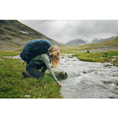 Dámske legíny fjällräven abisko trekking pro deep forest - iron grey - Damske_leginy_Fjallraven_Abisko_Trekking_Pro_Deep_Forest_-_Iron_Grey (1)