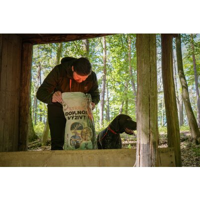Celoročný granulát pre raticovú zver tetrao – univerzál, 25 kg - doplnky_vyzivy_tetrao_granulat_ (8)