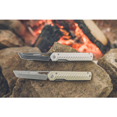 Nôž gerber ayako folding pocket silver - GG_ EDC_EXPLORE_BikeHike_Koudele_Exp_1021-257