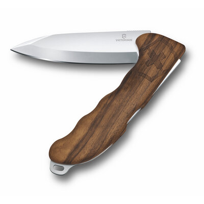 Lovecký nôž victorinox hunter pro – drevený - Lovecky_noz_Victorinox_Hunter_Pro–dreveny (3)