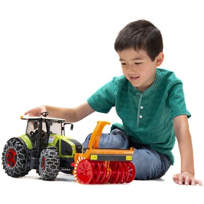 Traktor claas axion 950 so snežnou frézou bruder - Traktor Claas Axion 950 so snežnou frézou BRUDER (6)