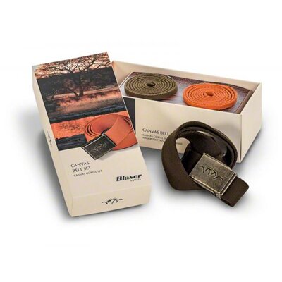 Set troch textilných opaskov Blaser rôznych farieb s univerzálnou dĺžkou 130 cm a sponou s otváračom na nápoje.