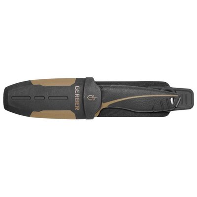 Poľovnícky nôž GERBER MYTH FIXED BLADE PRO GUT HOOK s čiernou rukoväťou a puzdrom, nôž v puzdre s nápisom GERBER, čepeľ z nehrdzavejúcej ocele s páracím háčikom, odolná konštrukcia a karbidová brúskou na puzdre.