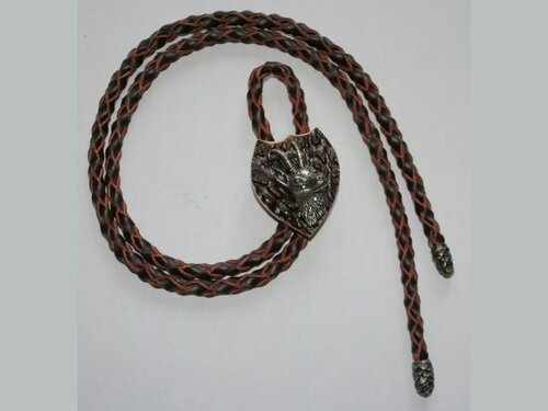 Krawat myśliwski - głowa kozicy